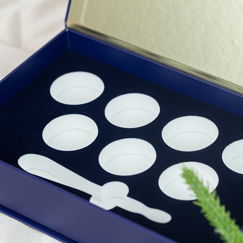Rechteckige Luxus starre magnetische Geschenkbox für Parfüm Verpackung Hautpflege Set ätherisches Öl