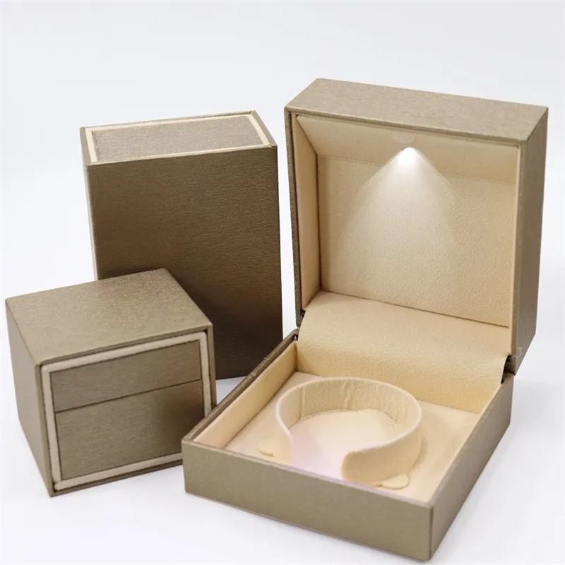 Ring/Halsband/Ohrring Box Bulk Lead Time 15-20 Tage 100% recycelbare Papierverpackung Schublade Box mit LED-Licht