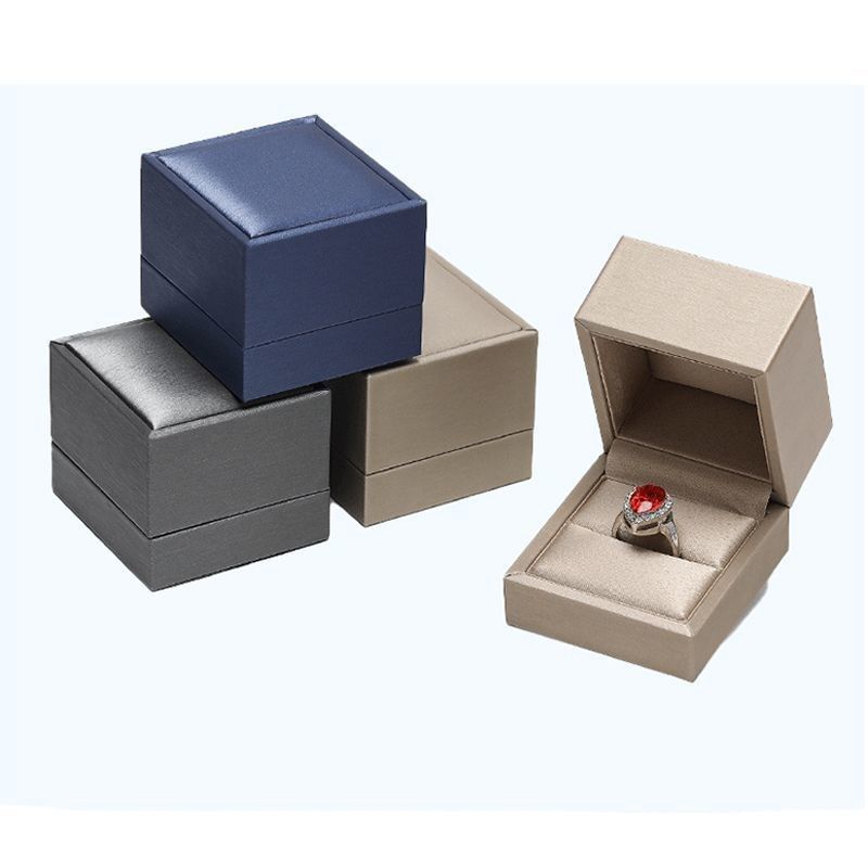 Elfenbeinkarton PU Leder Geschenk Display Boxen Öko-freundlich für Ring Schmuck Uhr Brieftasche
