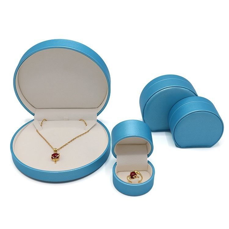 Customized Luxury PU Leather Schmuckbox mit Logo in Massenfertigung Vorlaufzeit 15-20 Tage Kostenlose Proben und schnelle Lieferung