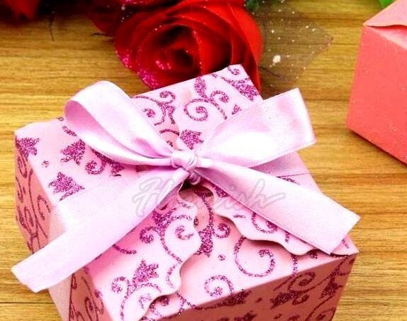 Pink Art Paper angepasste Geschenkboxen mit Warmstempel
