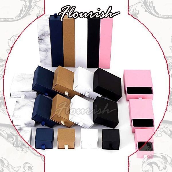Mittlere Kraftpapier Schmuckboxen Karton / Karton Geschenkbox Mehrfache Farbe und Größe