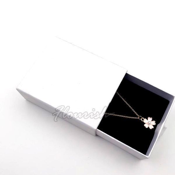 Mittlere Kraftpapier Schmuckboxen Karton / Karton Geschenkbox Mehrfache Farbe und Größe