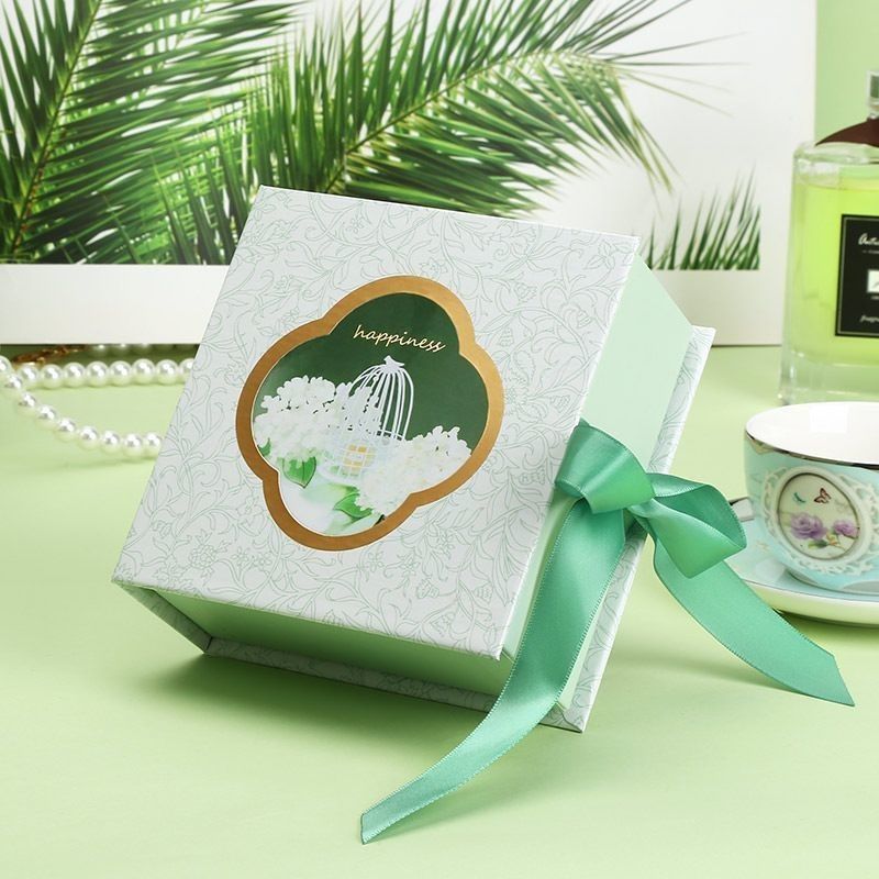 Buch Art Magnetische Klappe Papier Verpackung Geschenkbox mit Band Custom Logo gedruckt