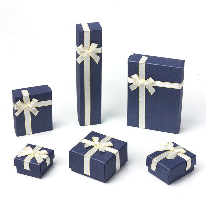 Kartonpapier-Geschenkverpackung Schmuckkarton mit Schaumstoff und 100% recyceltem Papier
