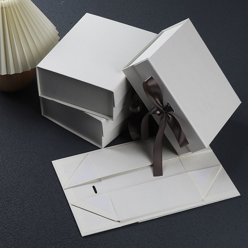 Magnetisch geschlossene Klappkartonverpackungskiste für Lebensmittel Haushaltselektronik Kosmetik Kuchen Schmuck und Geschenke
