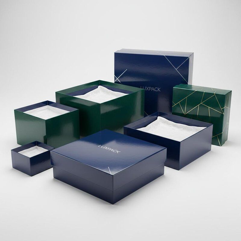 Hochwertige Geschenkverpackung mit glänzender und matter Laminierung und Magnetverschluss für Schmuck