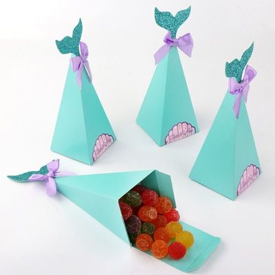 Hochzeitstagsfeier, persönliche Geschenkbox, Papier-Süßigkeiten mit Meerjungfrau-Schwanz.